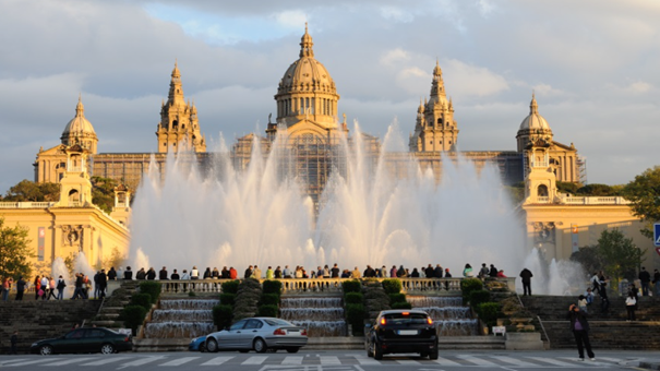 Đài phun nước khách sạn